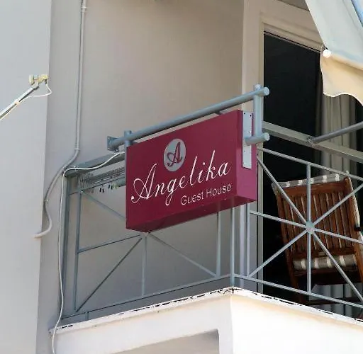 Angelika Rooms Longá